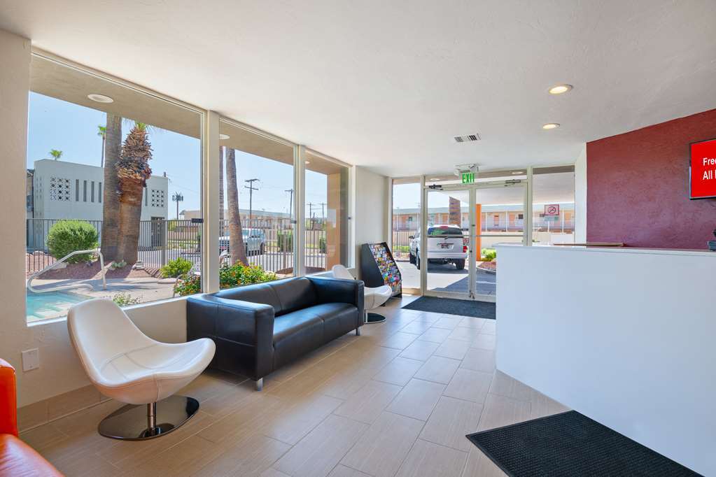 Red Roof Inn Tucson Downtown - University Интерьер фото
